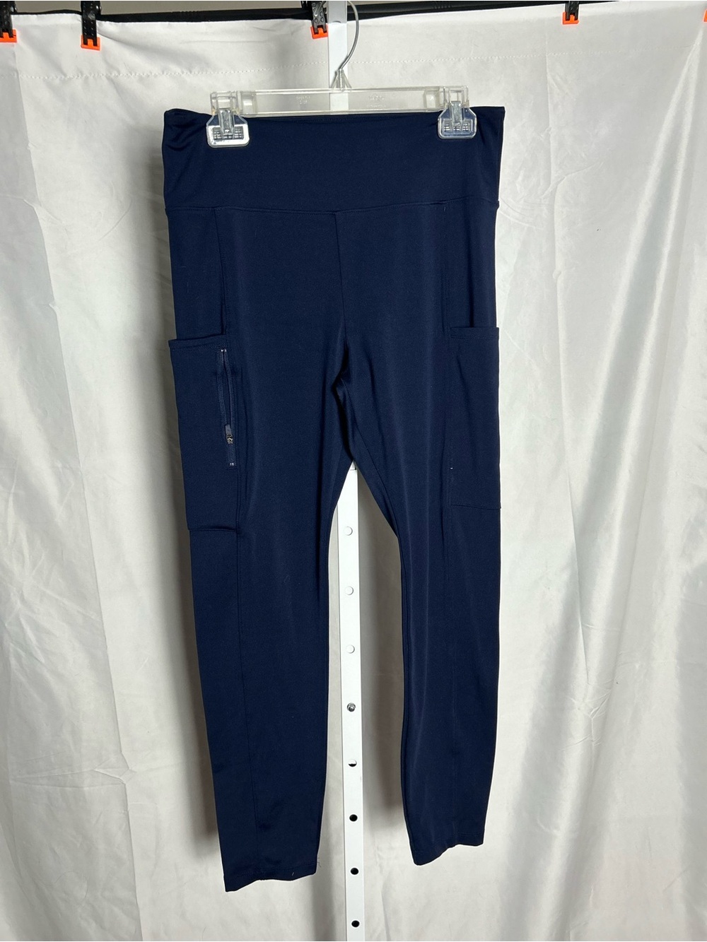 Lou & Grey Navy High-Rise Performance Leggings